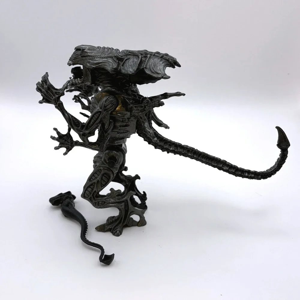 Vintage 1992 Kenner Aliens Alien Queen‎ Action Figure Complete Chestburster 6